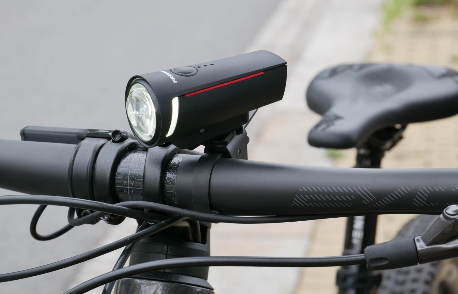 Trelock Licht-Set LS 300 I-GO VECTOR