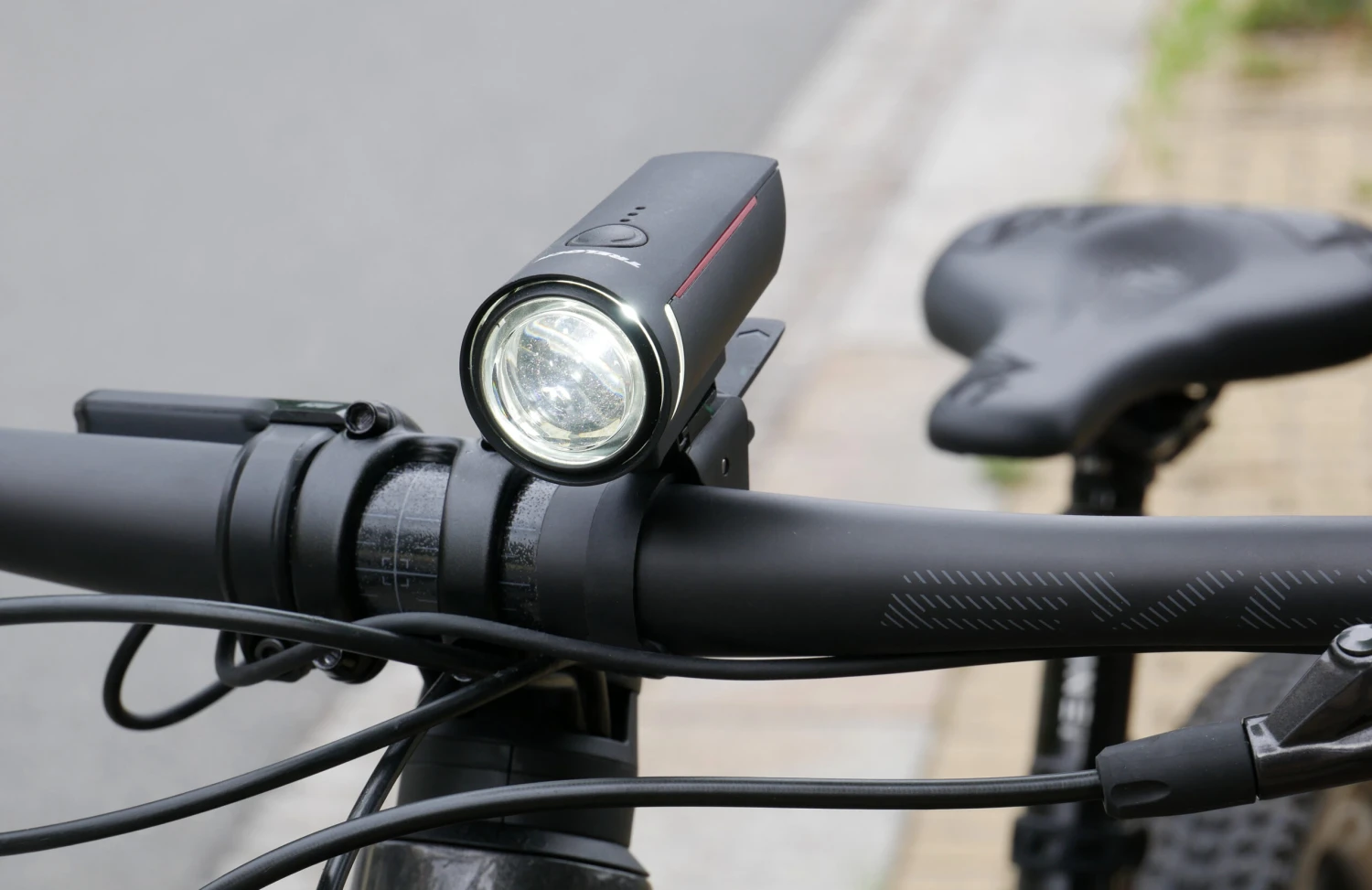 Trelock Licht-Set LS 300 I-GO VECTOR